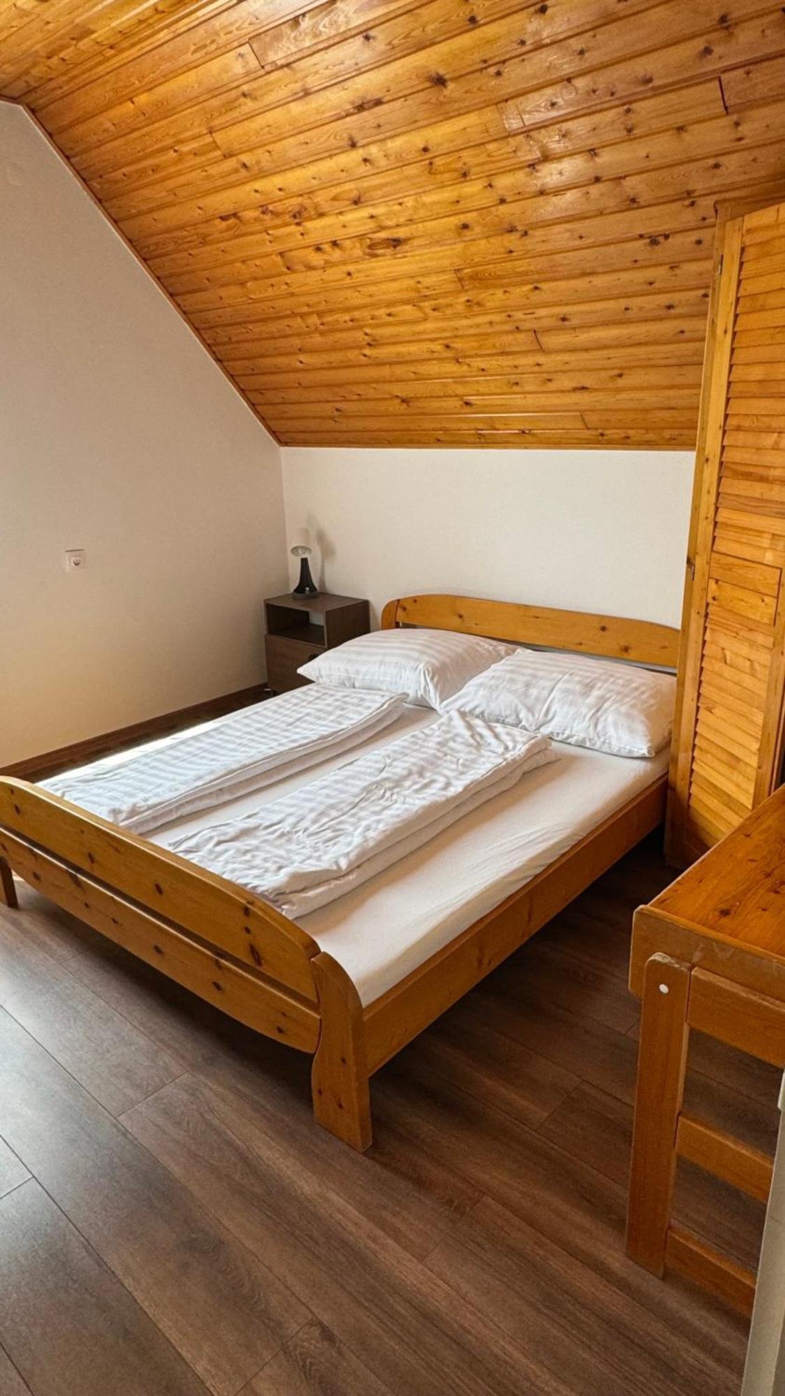 Ady Gold Five Apartamento Siófok Exterior foto